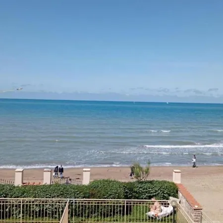 Onda Etrusca Bilocale Con Accesso Diretto Al Mare Apartment San Vincenzo